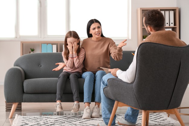 MANAGE YOUR CHILD’S BEHAVIOR